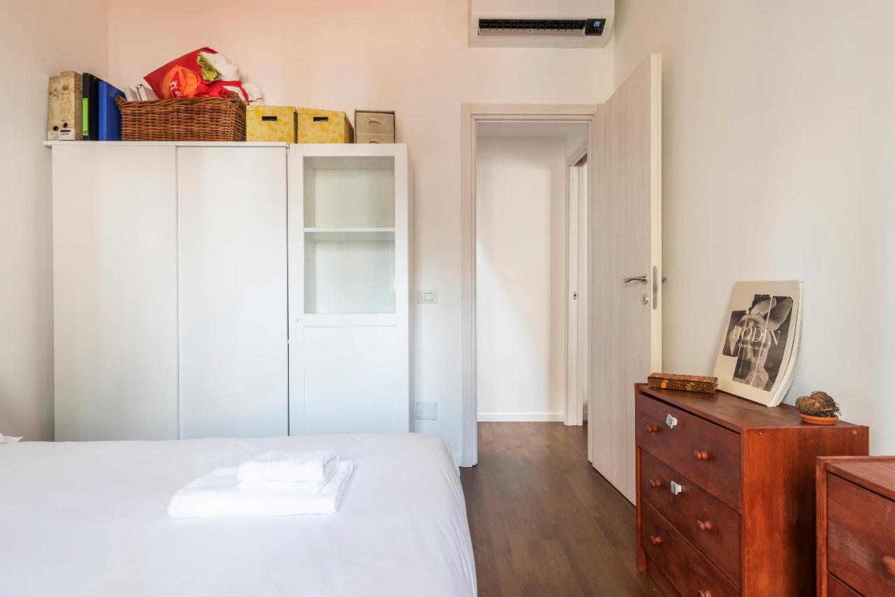 Cozy Apartment Near Central Station Milan Bagian luar foto