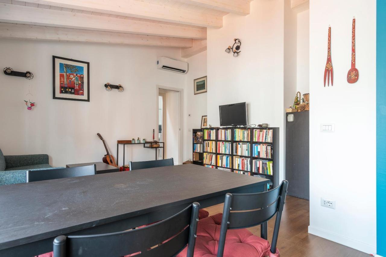 Cozy Apartment Near Central Station Milan Bagian luar foto
